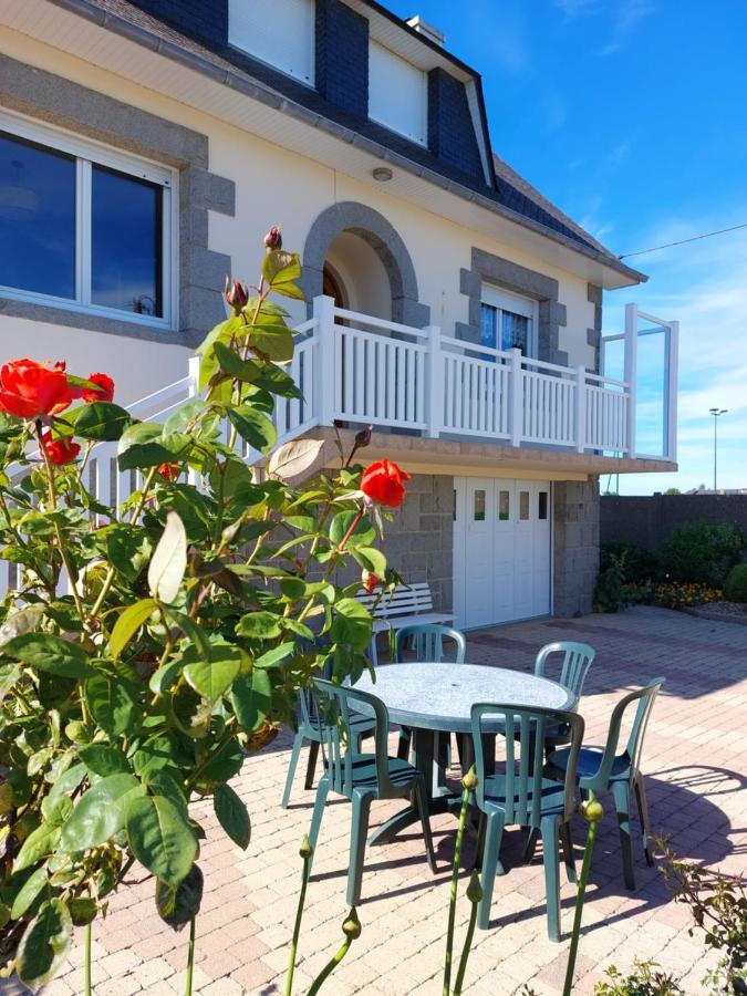 Ty Ann Maison Avec Jardin Clos De Mur, A Proximite Des Commerces Et A 3km Des Plages Vakantiehuis
